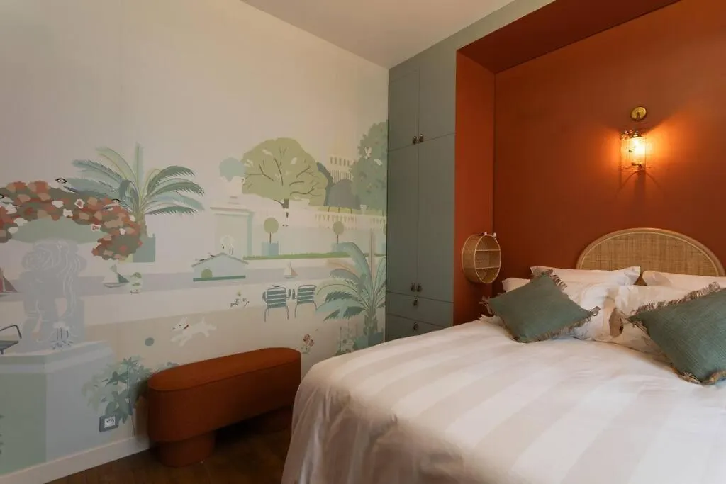 Appartement Vue Louvre Et Seine Parijs